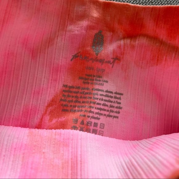 FREE PEOPLE GOOD KARMA 7/8 HIGH RISE TIE DYE CHERRY BOMB LEGGINGS SET XS/S NWOT - Picture 3 of 9
